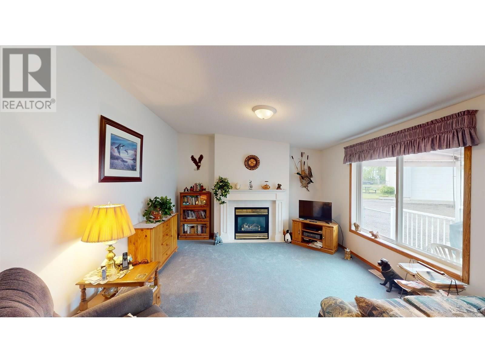 2299 ASH AVENUE Image 13
