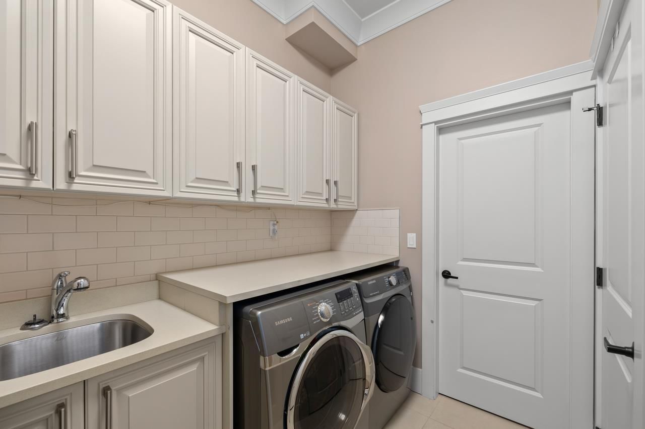 5517 188A Image 11