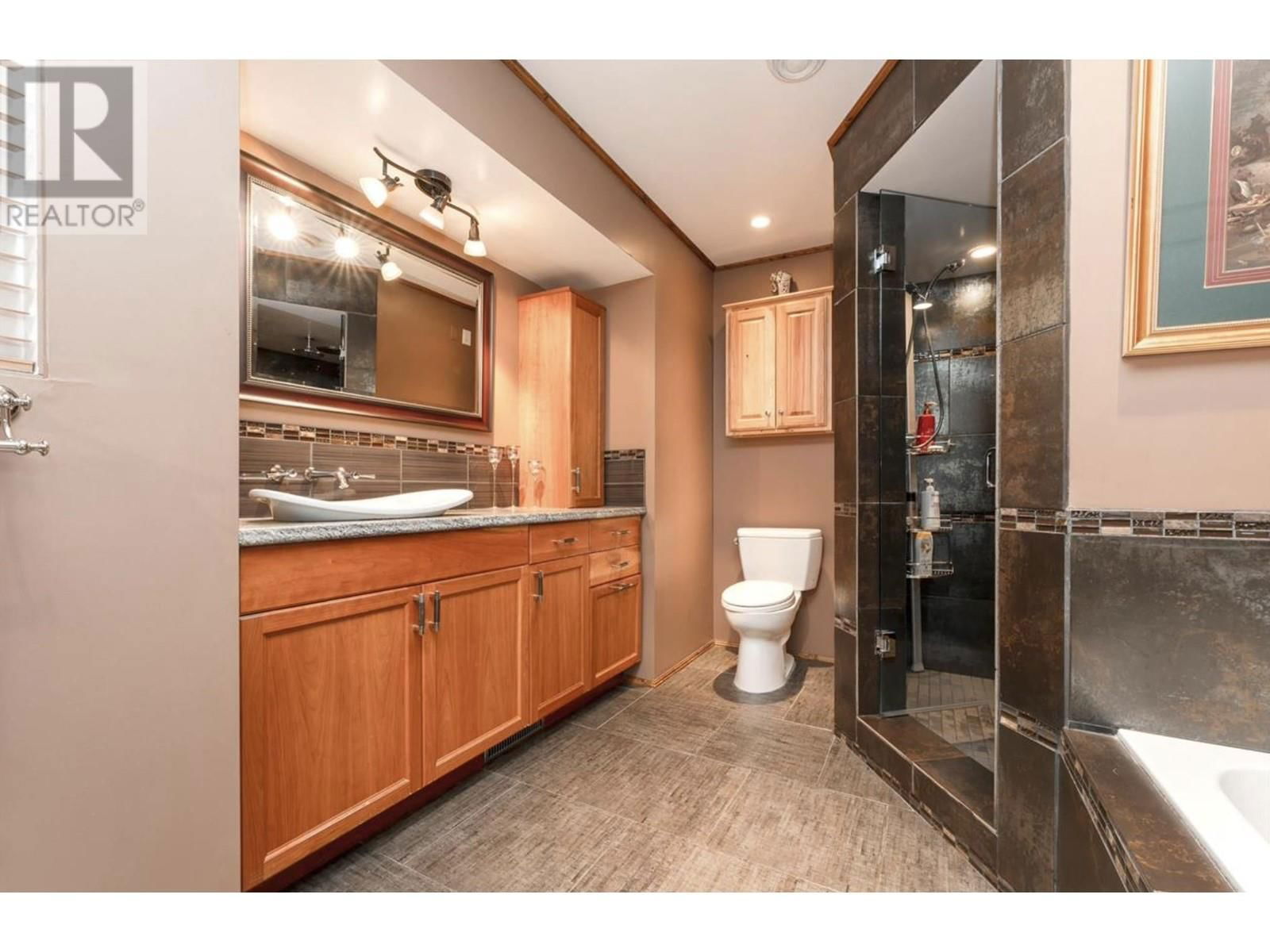 3321 WILLERTON COURT Image 19