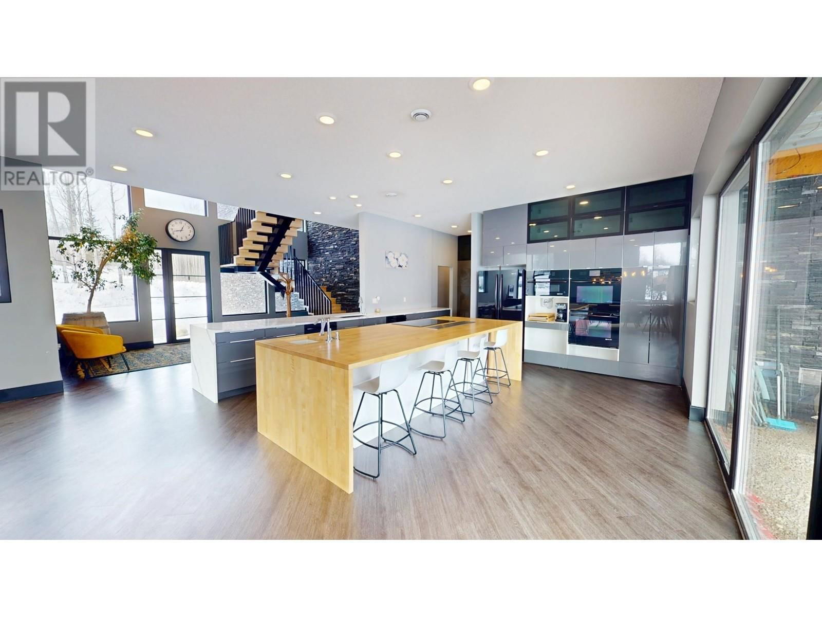 12299 SHARDEN DRIVE Image 1