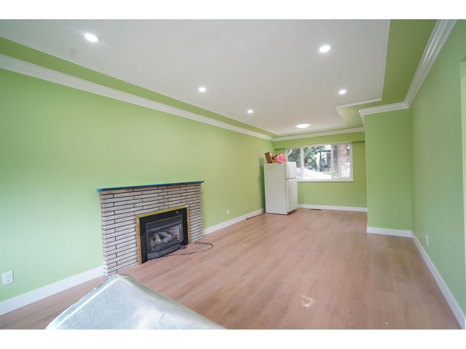 14935 KEW Image 2