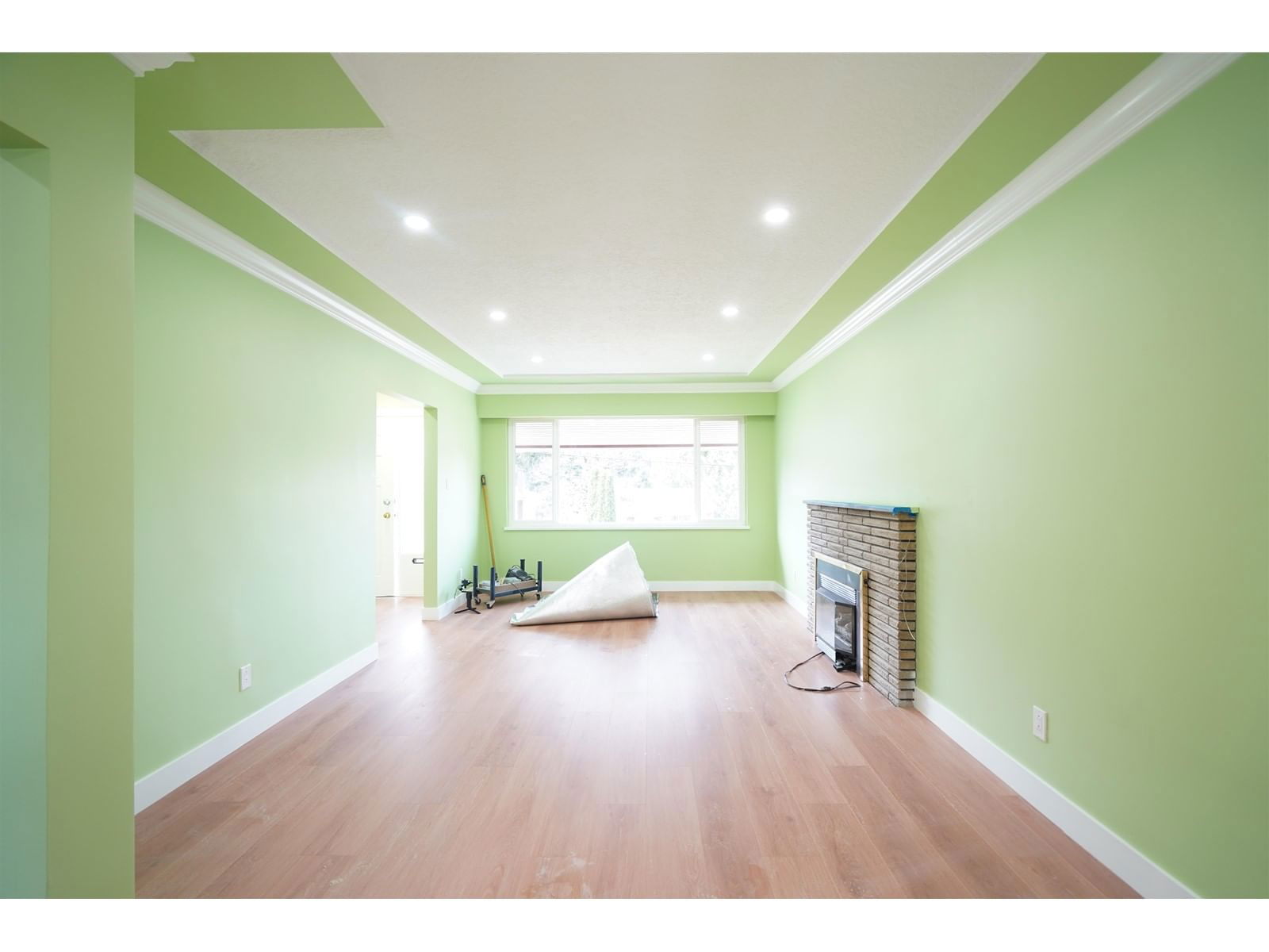 14935 KEW Image 5