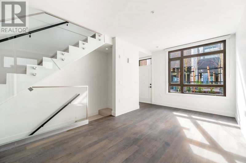 Tertiary Property View