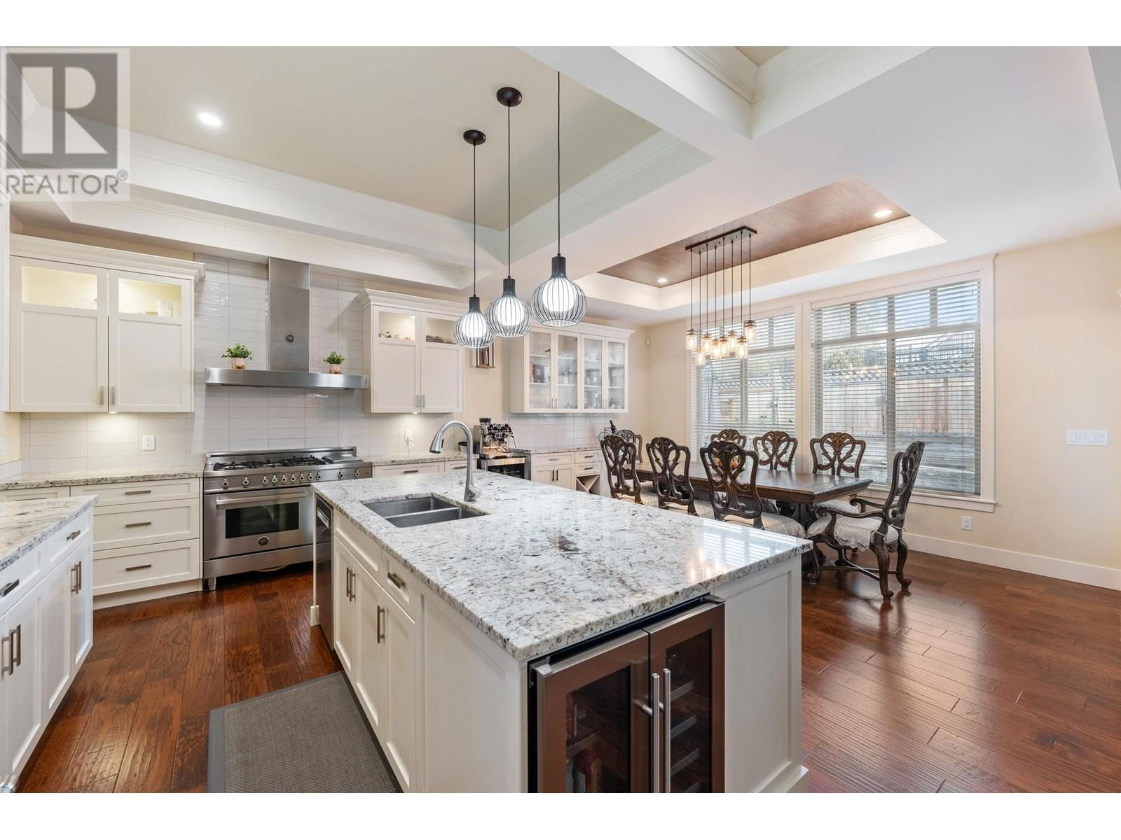 3359 BALLARD AVENUE Image 6