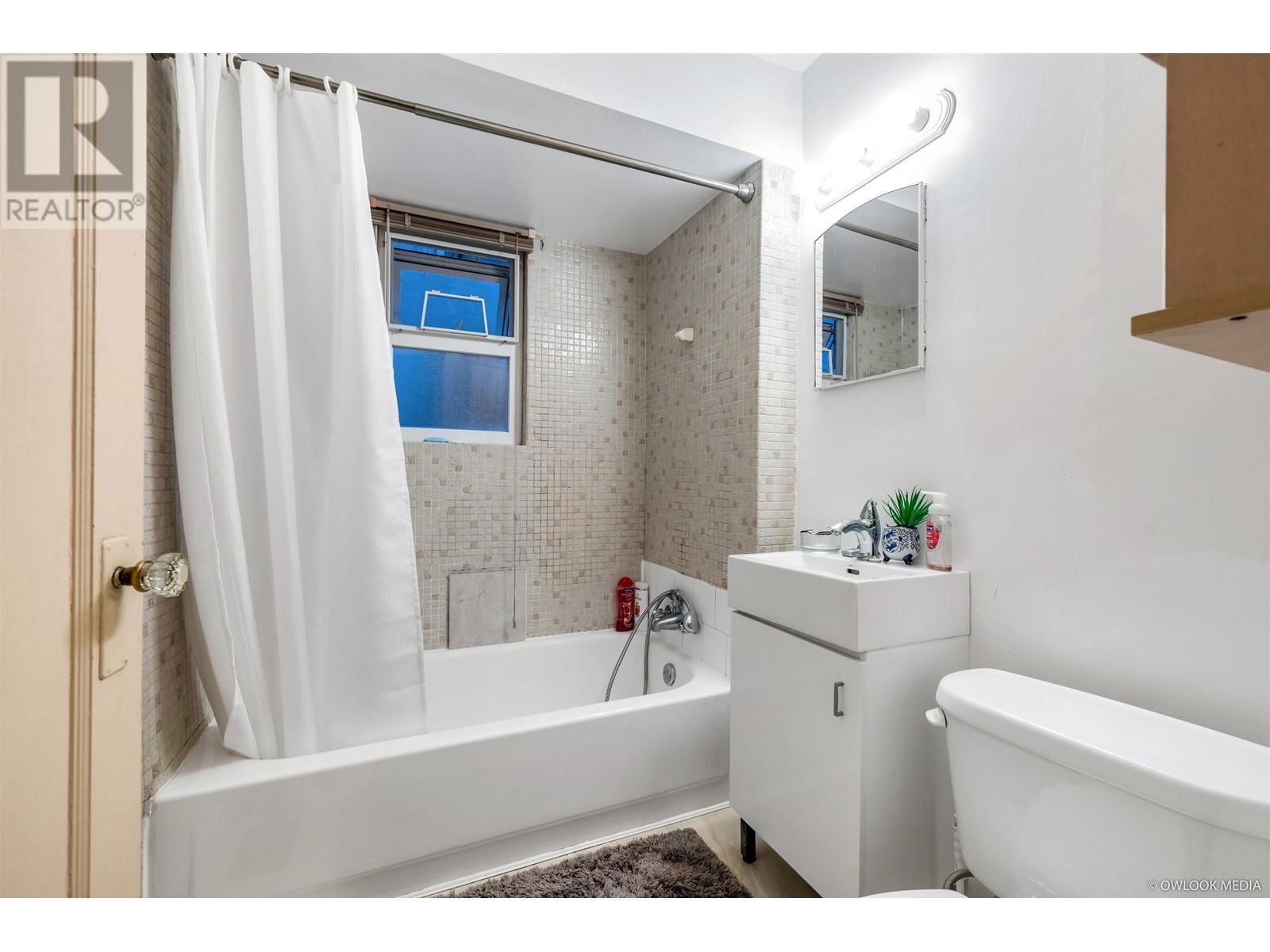 3557 MARSHALL STREET Image 2