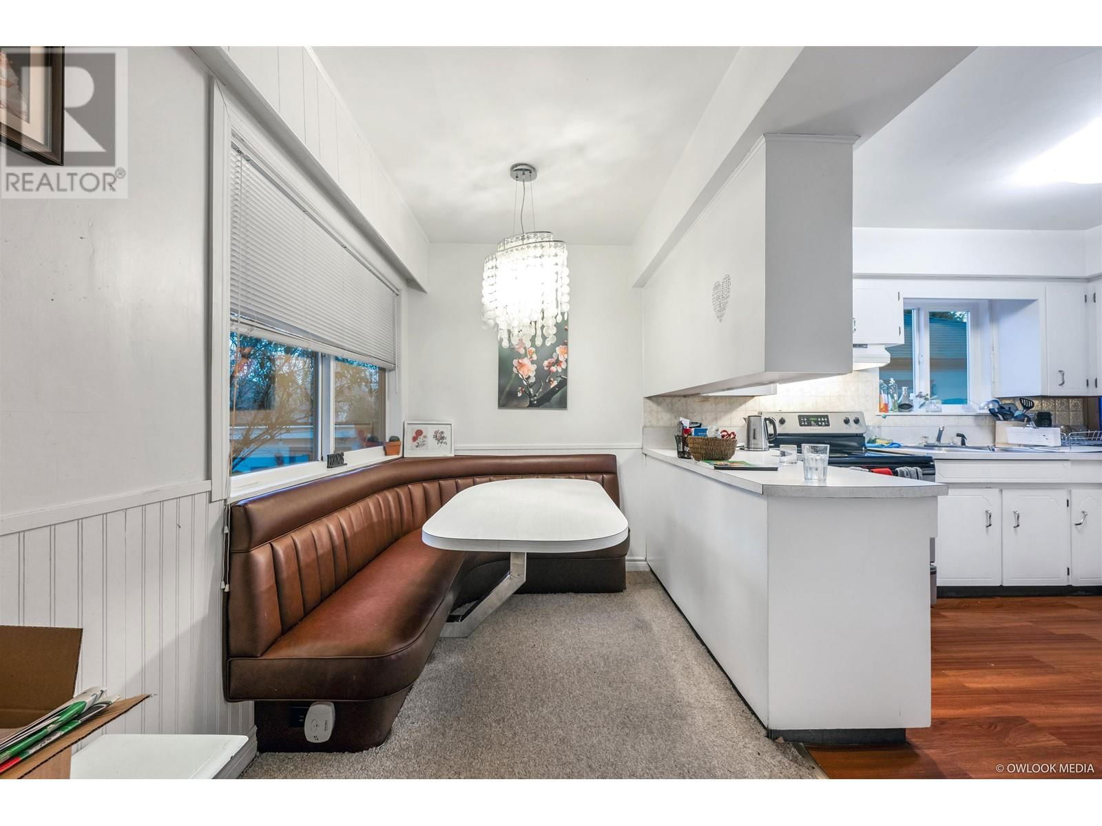 3557 MARSHALL STREET Image 4