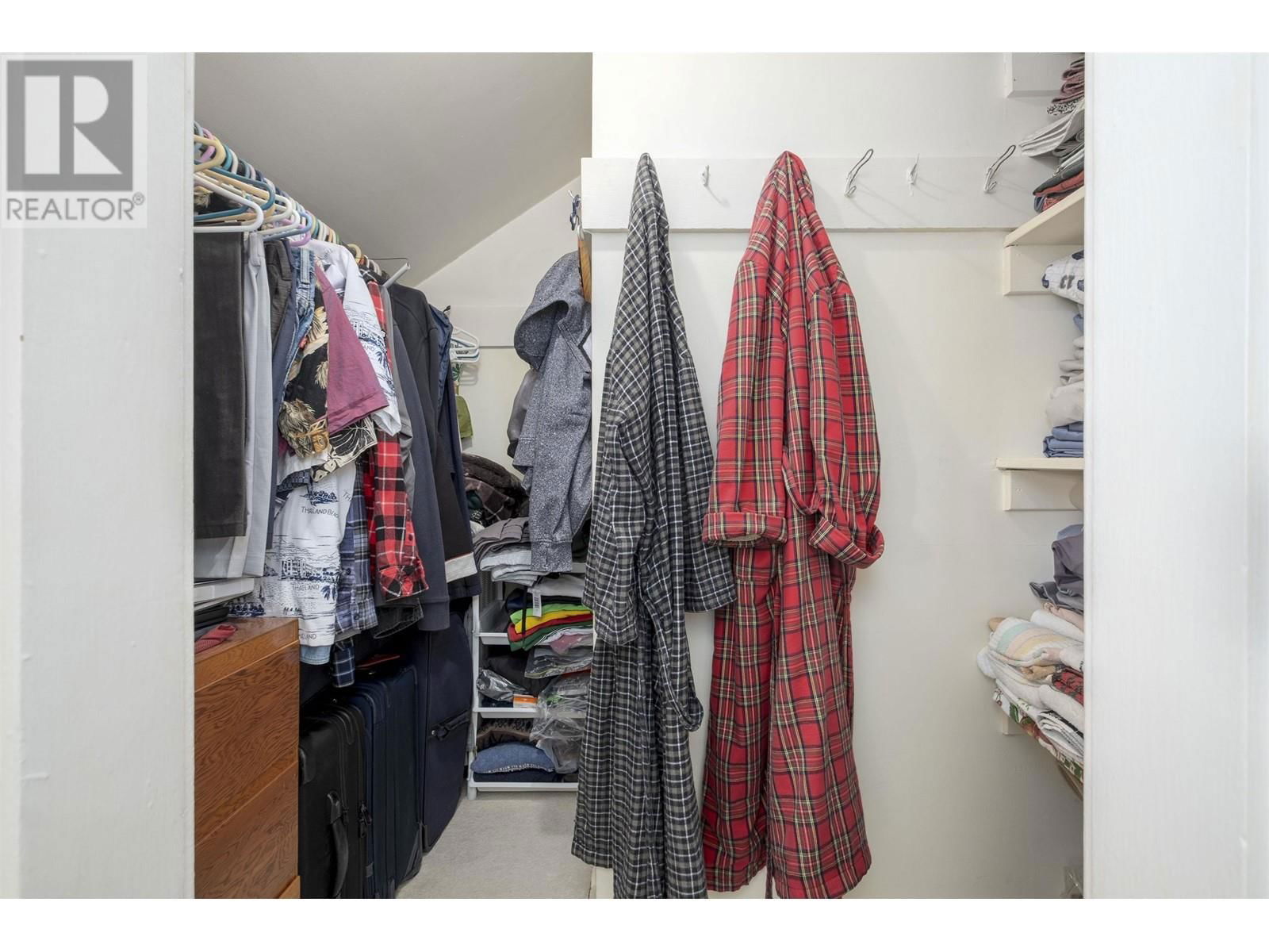 3584 22ND AVENUE Image 23