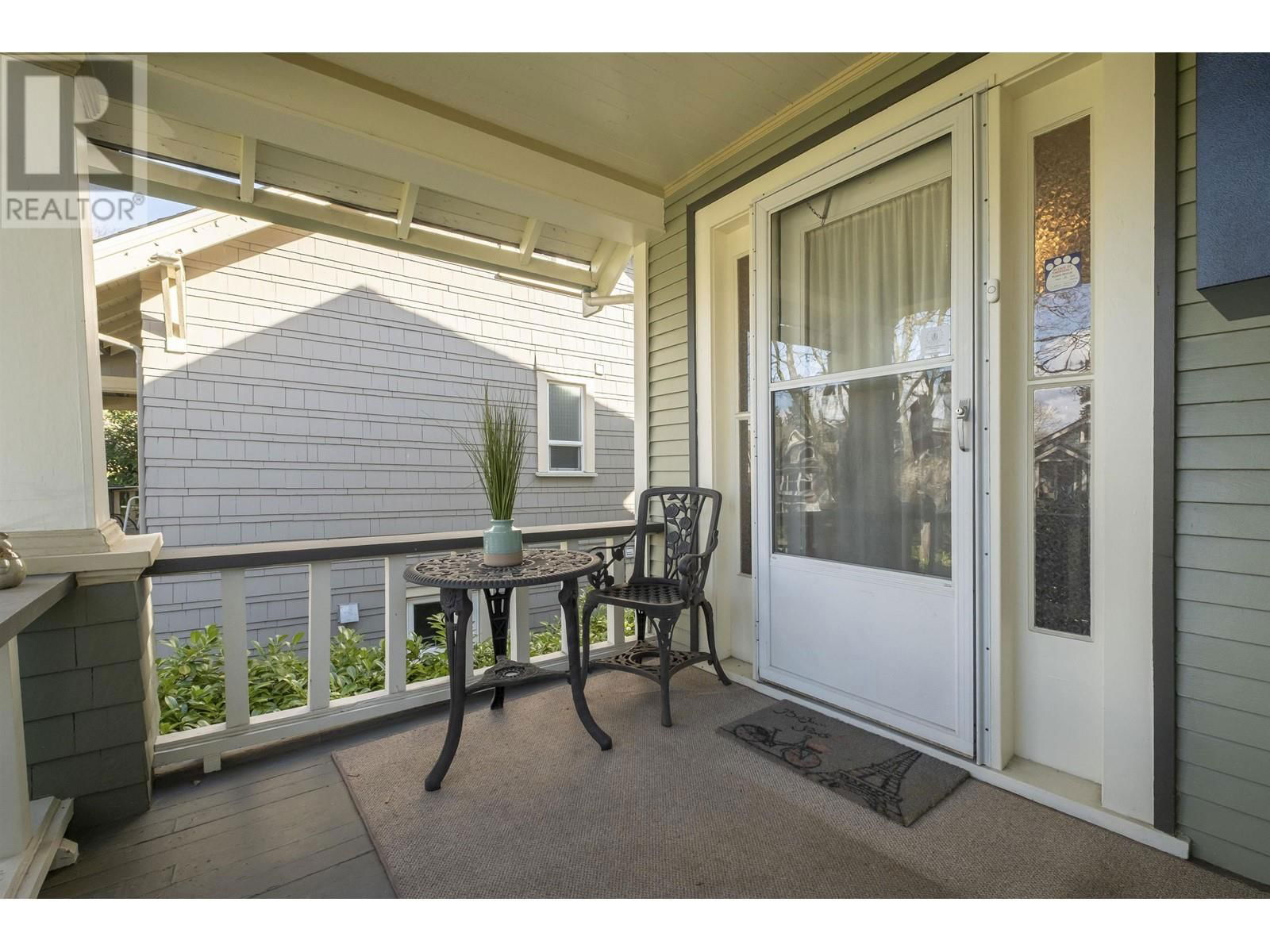 3584 22ND AVENUE Image 39