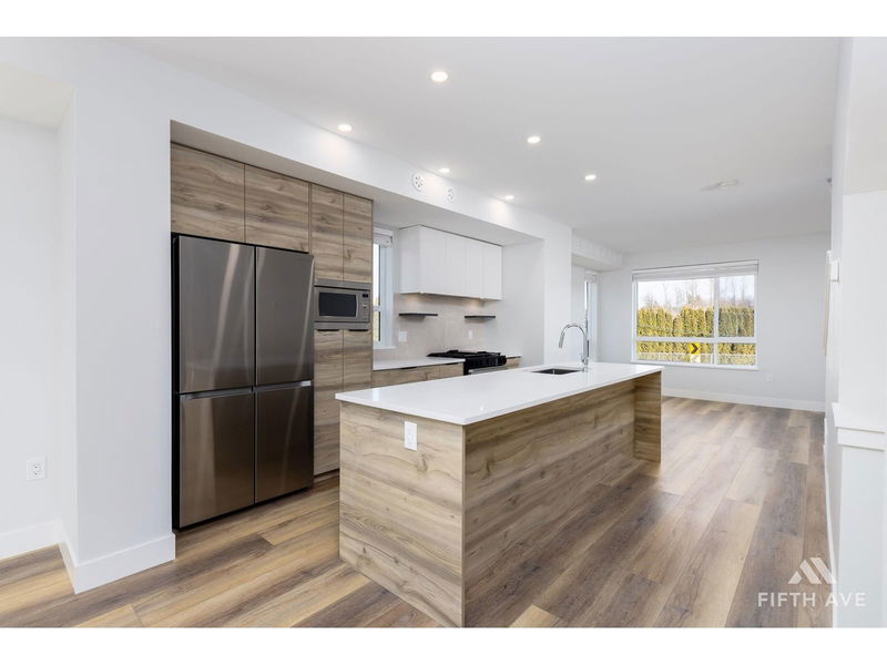 Tertiary Property View