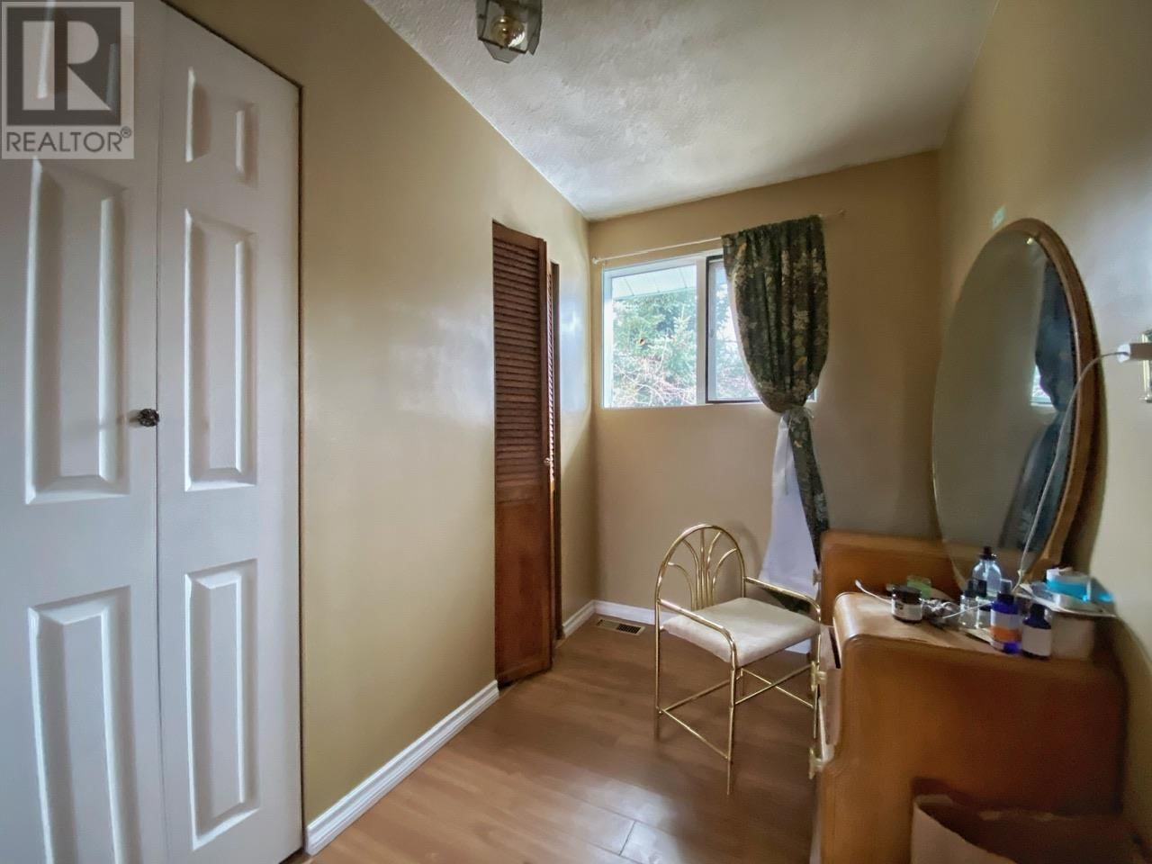 4332 12TH AVENUE Image 16