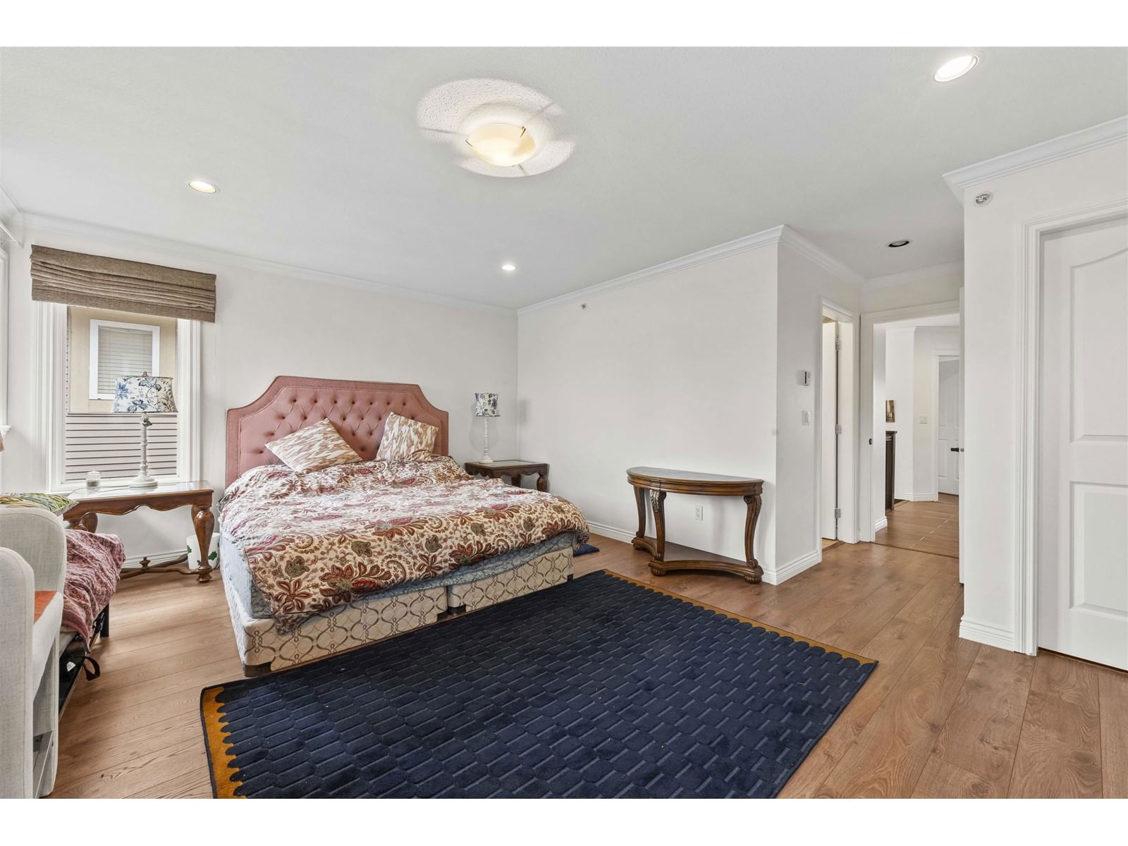 15544 RUSSELL Image 28