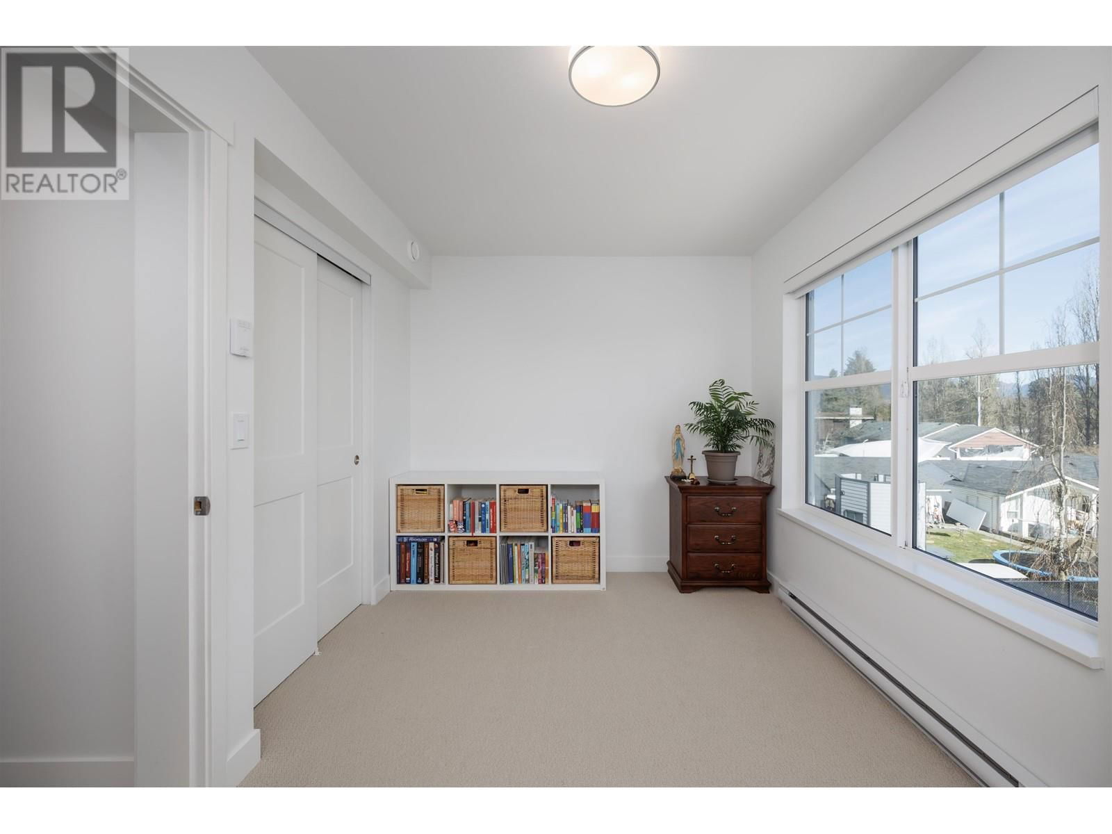 119 - 707 ROBINSON STREET Image 12