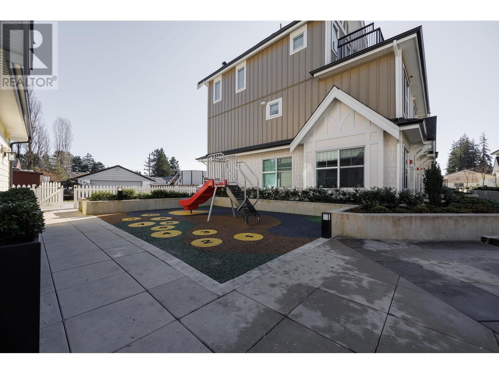 119 - 707 ROBINSON STREET Image 26