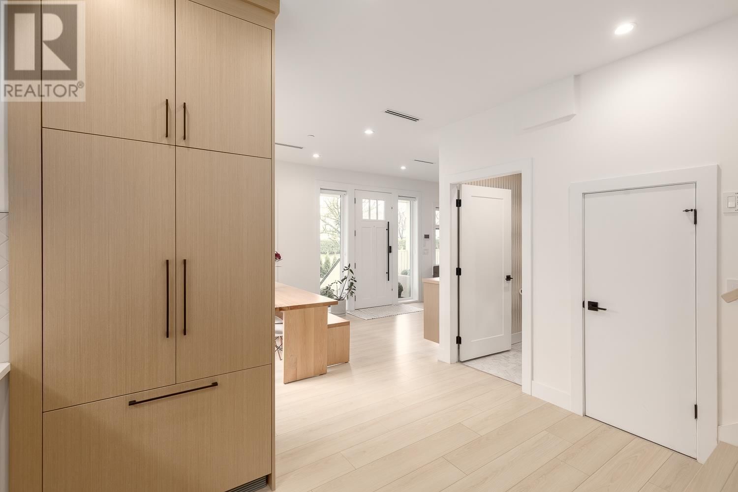 1727 22ND AVENUE Image 13