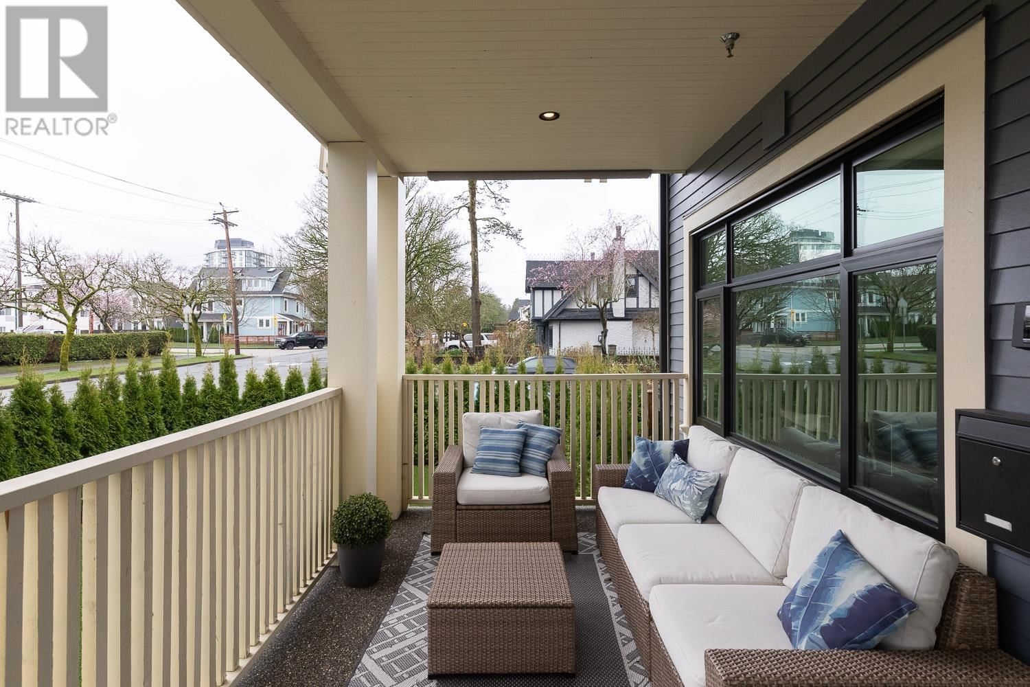 1727 22ND AVENUE Image 4