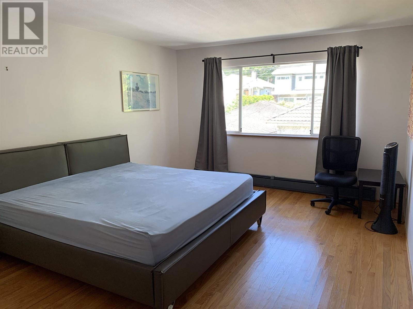 4227 14TH AVENUE Image 7