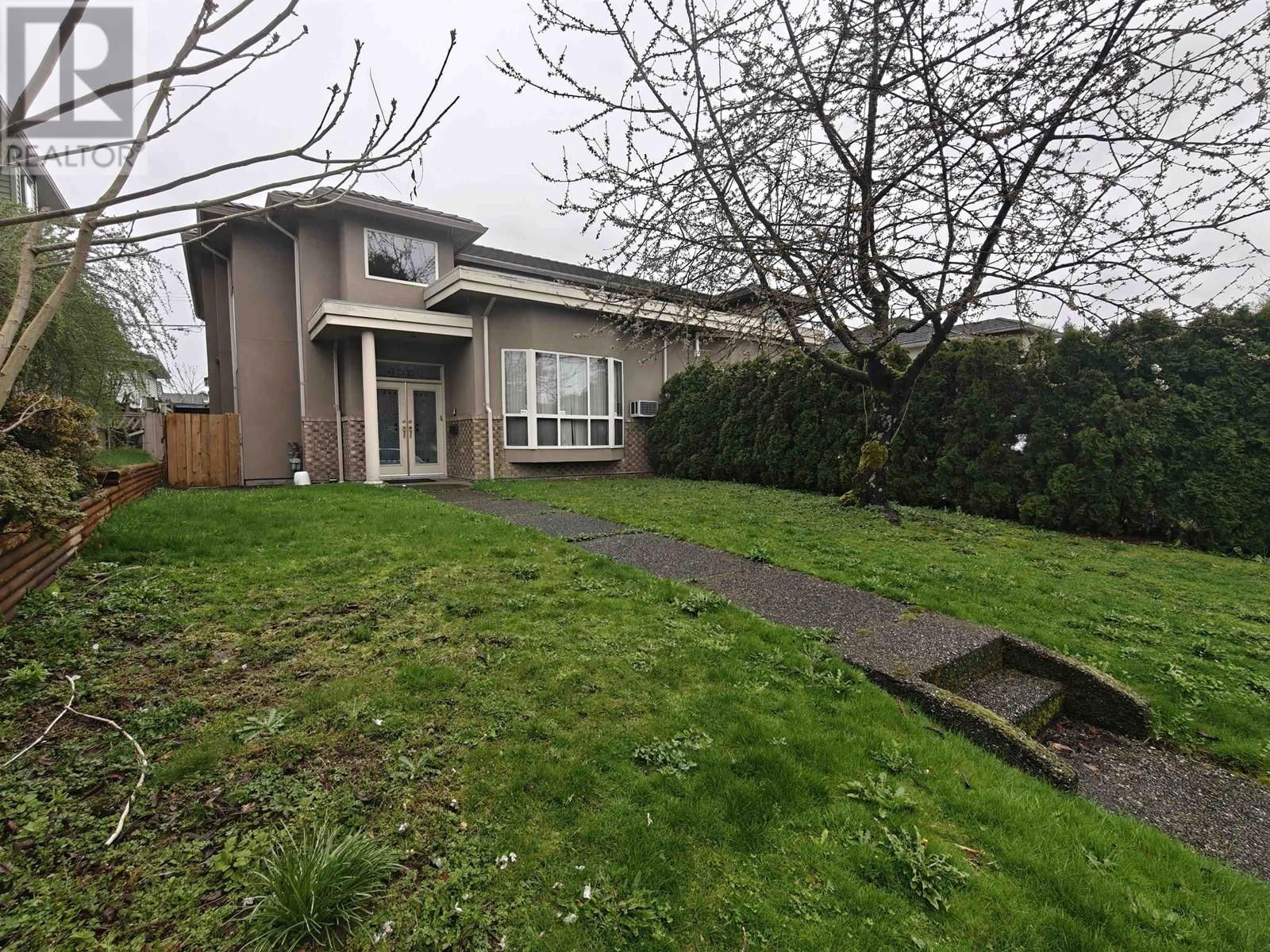 4586 BARKER AVENUE Image 2