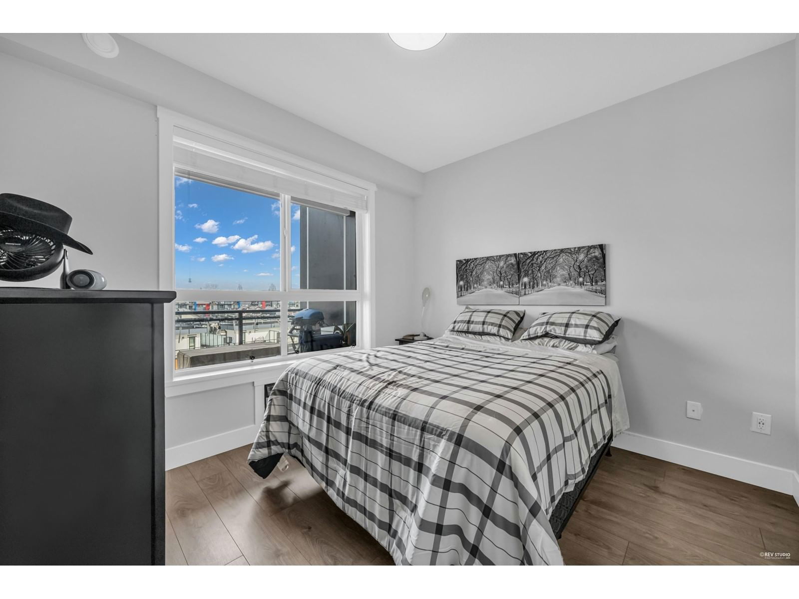 508 - 5485 BRYDON Image 4