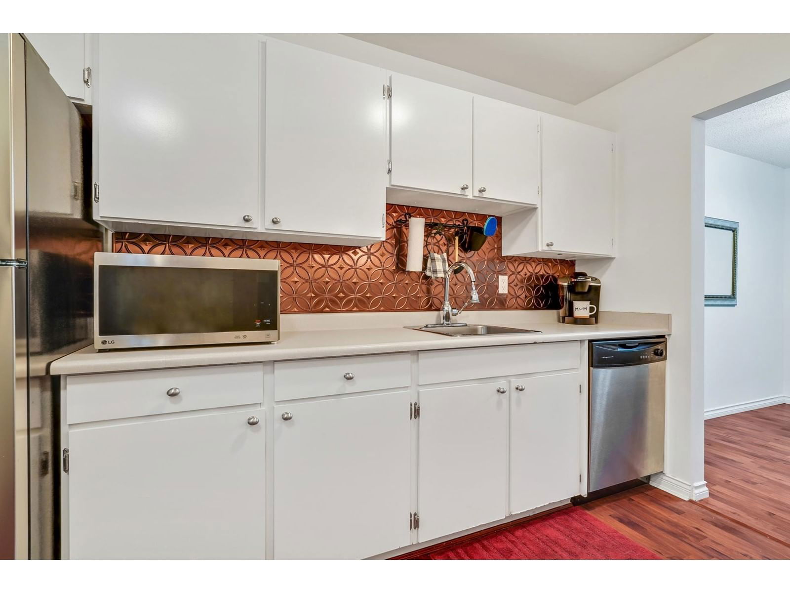 203 - 1740 SOUTHMERE Image 13