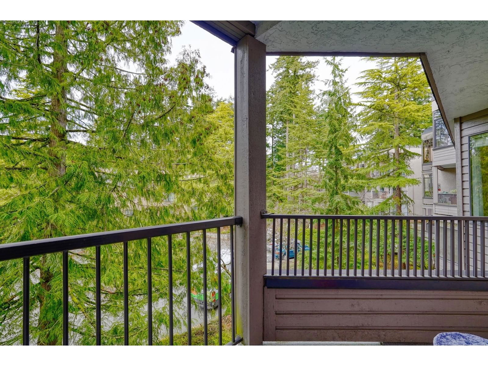 203 - 1740 SOUTHMERE Image 23