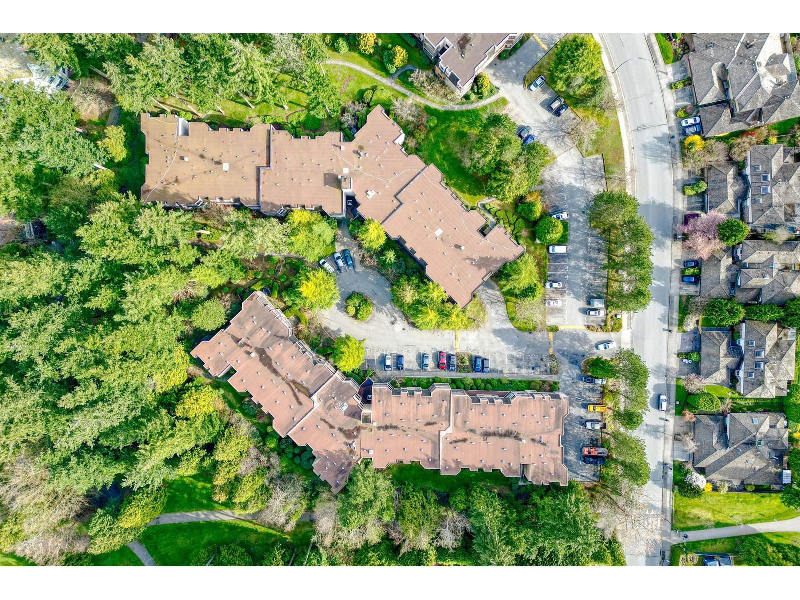203 - 1740 SOUTHMERE Image 35
