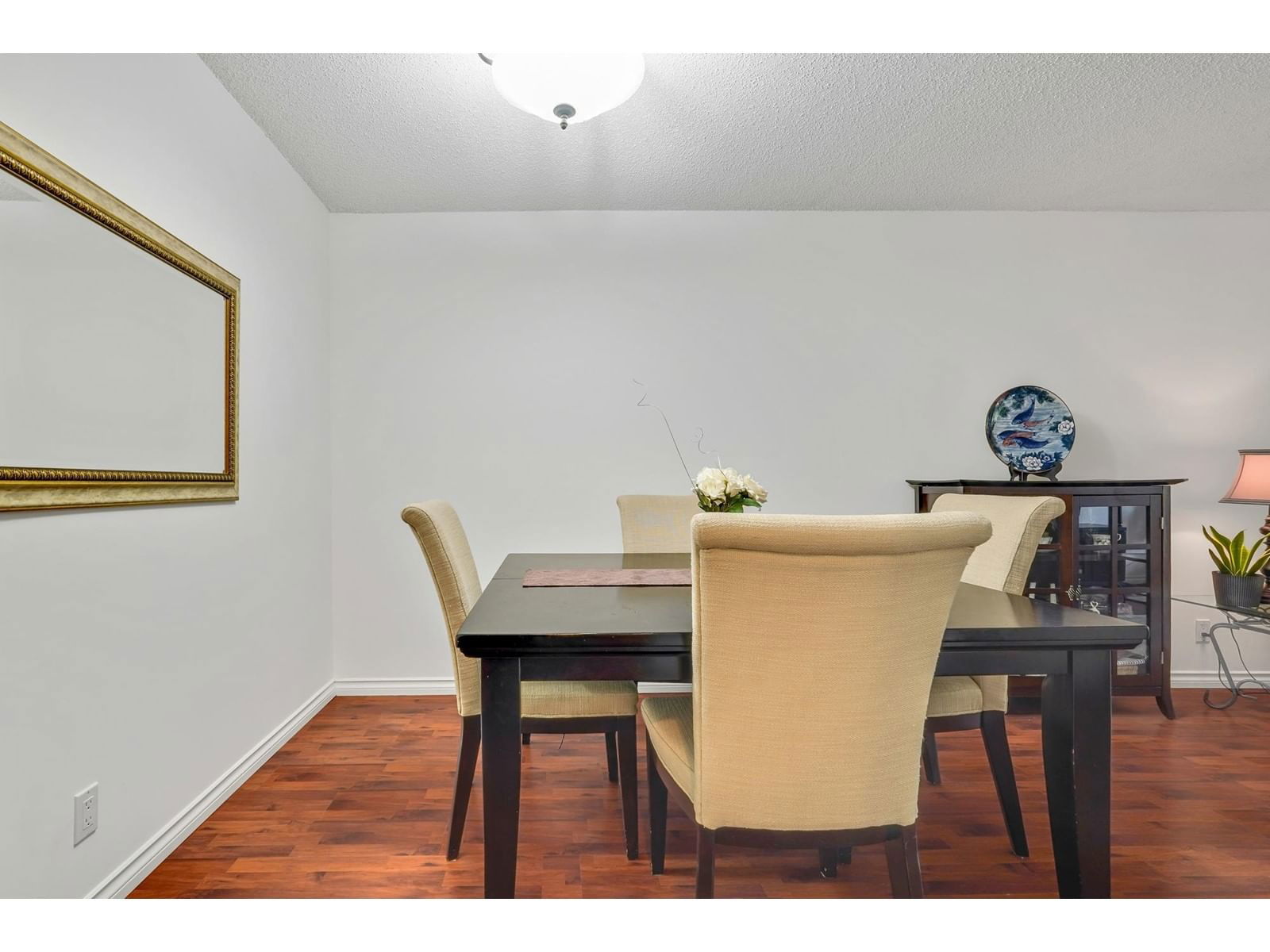 203 - 1740 SOUTHMERE Image 7