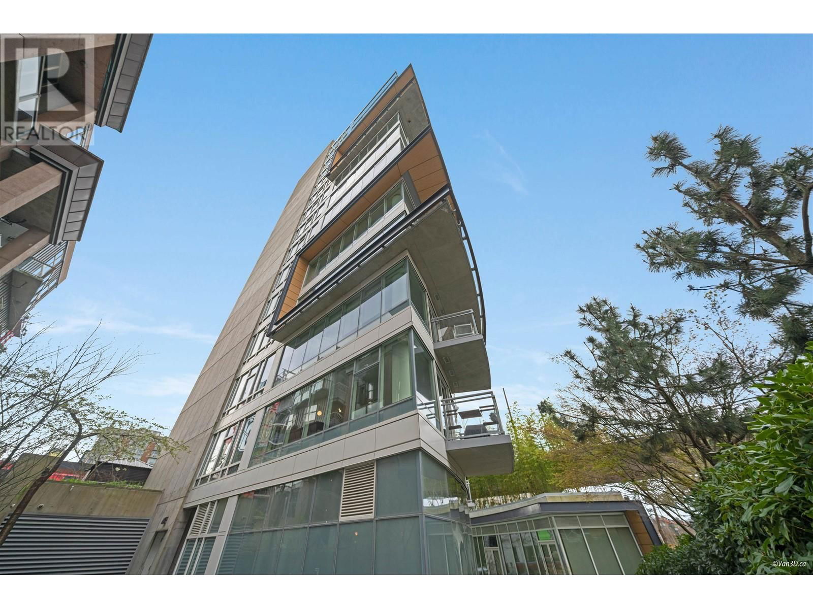 205 - 1565 6TH AVENUE Image 2