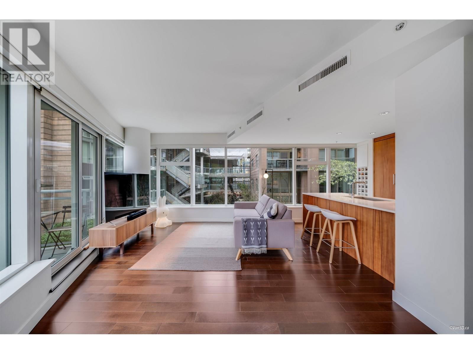 205 - 1565 6TH AVENUE Image 7