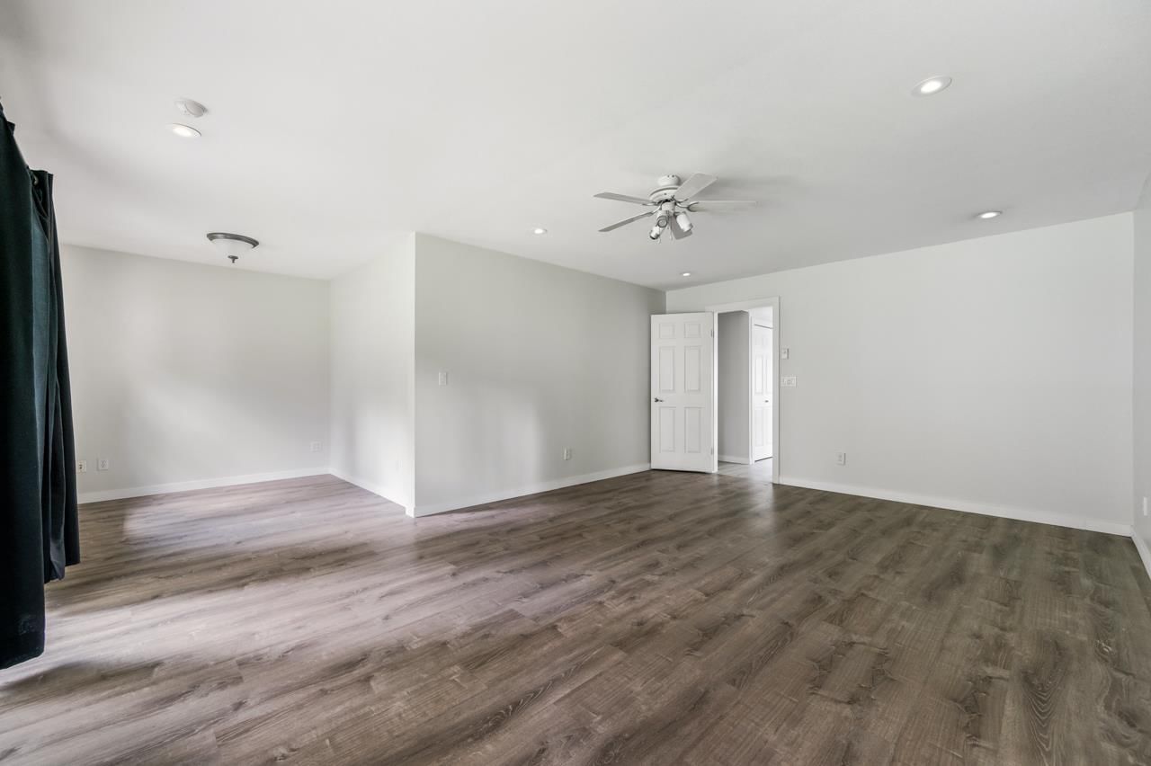 19410 61 Image 11