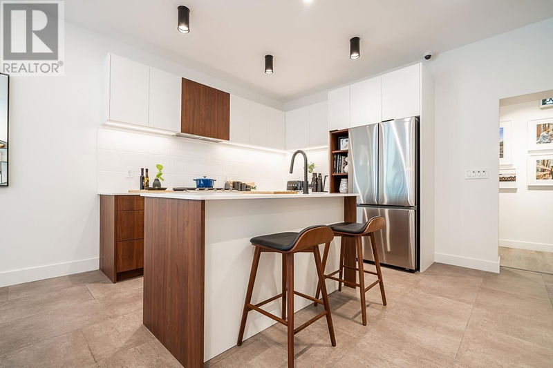 Tertiary Property View
