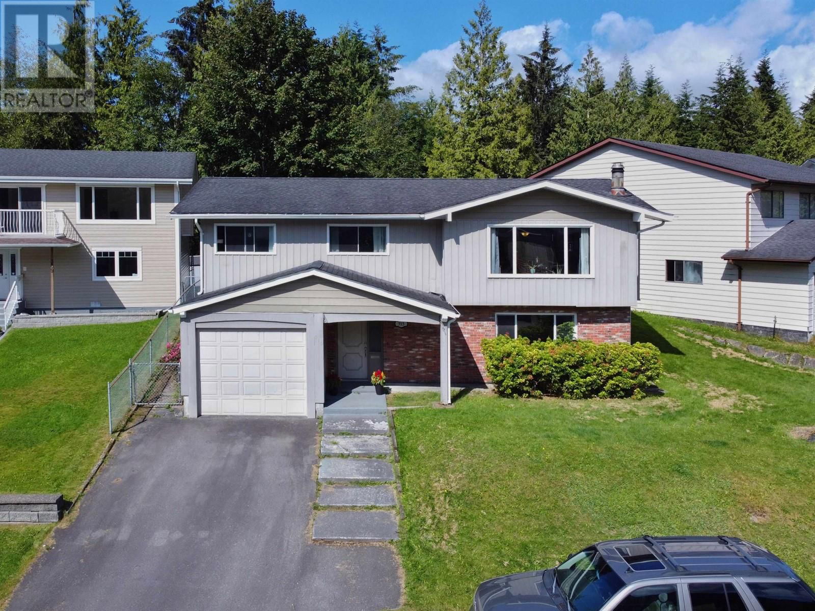315 ALBERTA PLACE Image 29