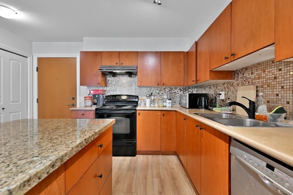 403 - 8717 160 Image 17