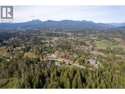 10230 ROLLEY Crescent | Maple Ridge British Columbia | Slide Image Twenty-four