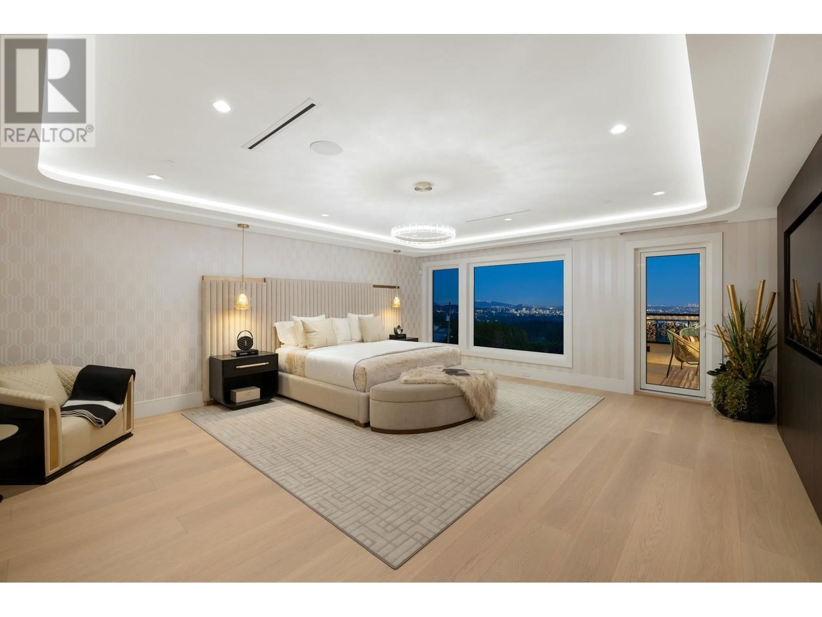 835 FARMLEIGH ROAD Image 20