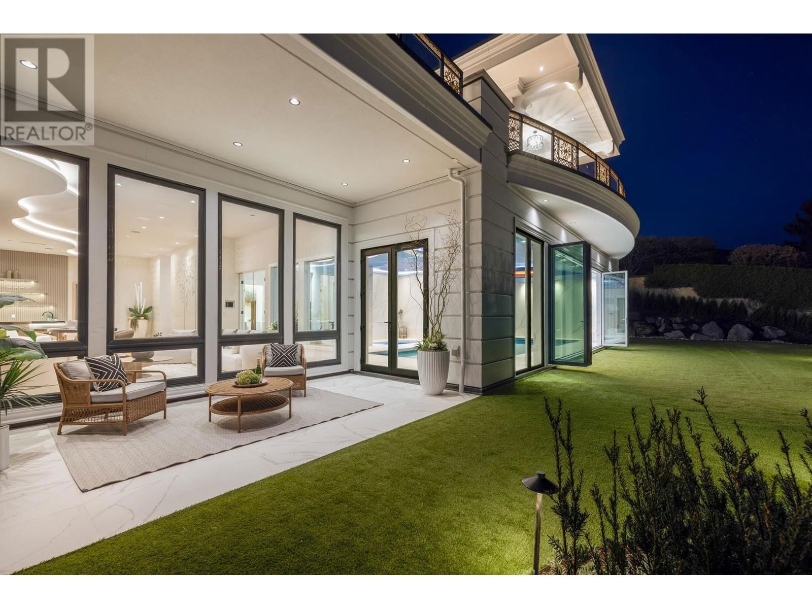 835 FARMLEIGH ROAD Image 30
