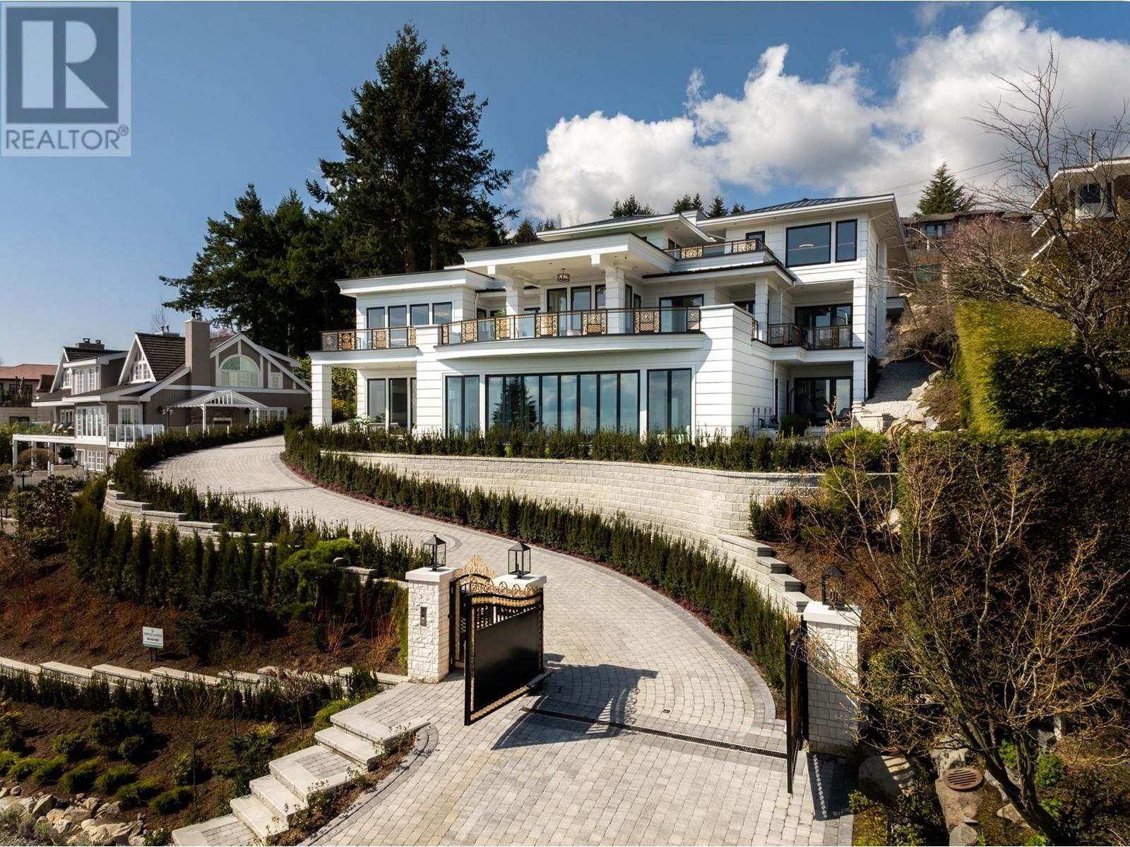 835 FARMLEIGH ROAD Image 38