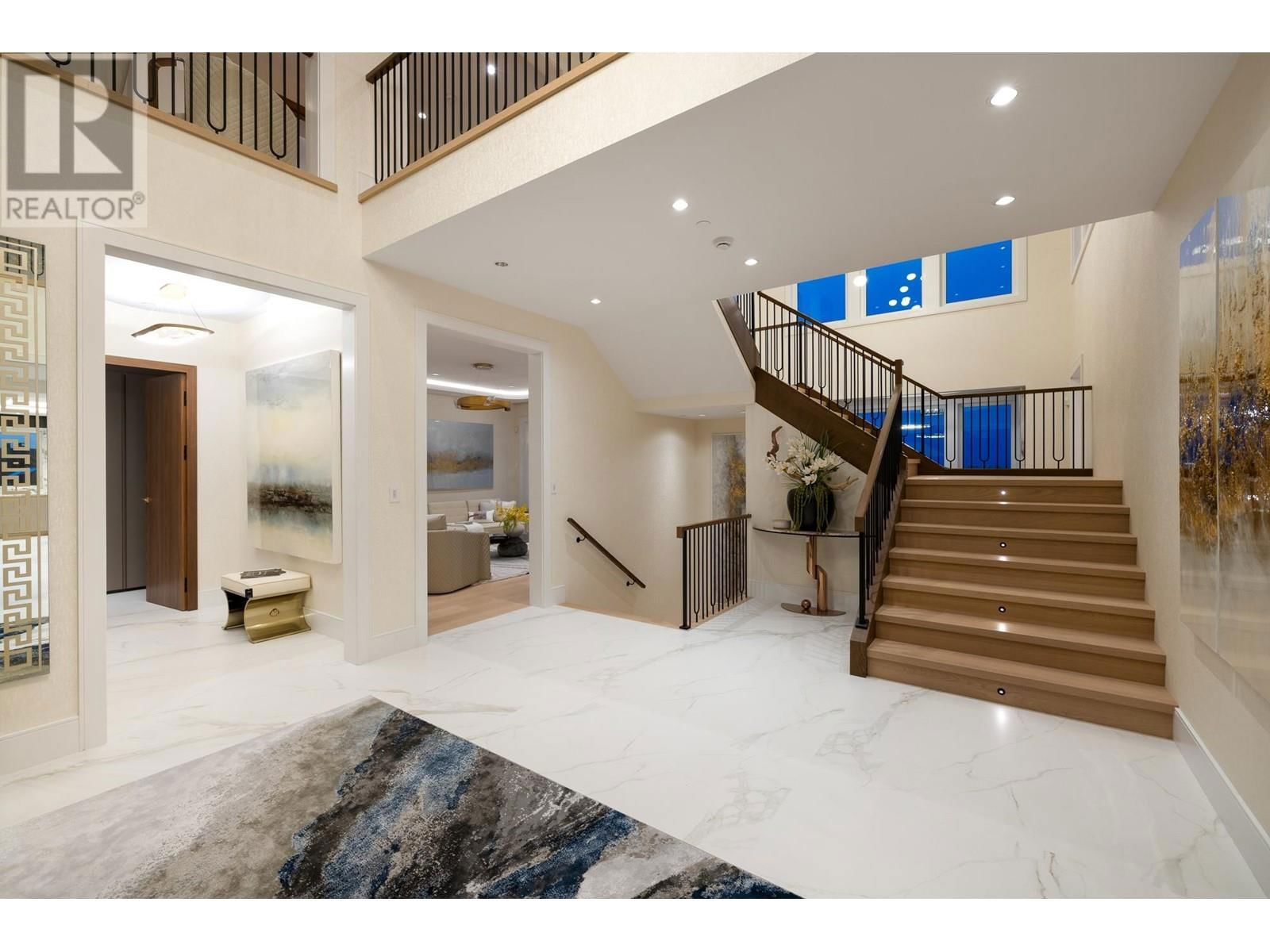 835 FARMLEIGH ROAD Image 7