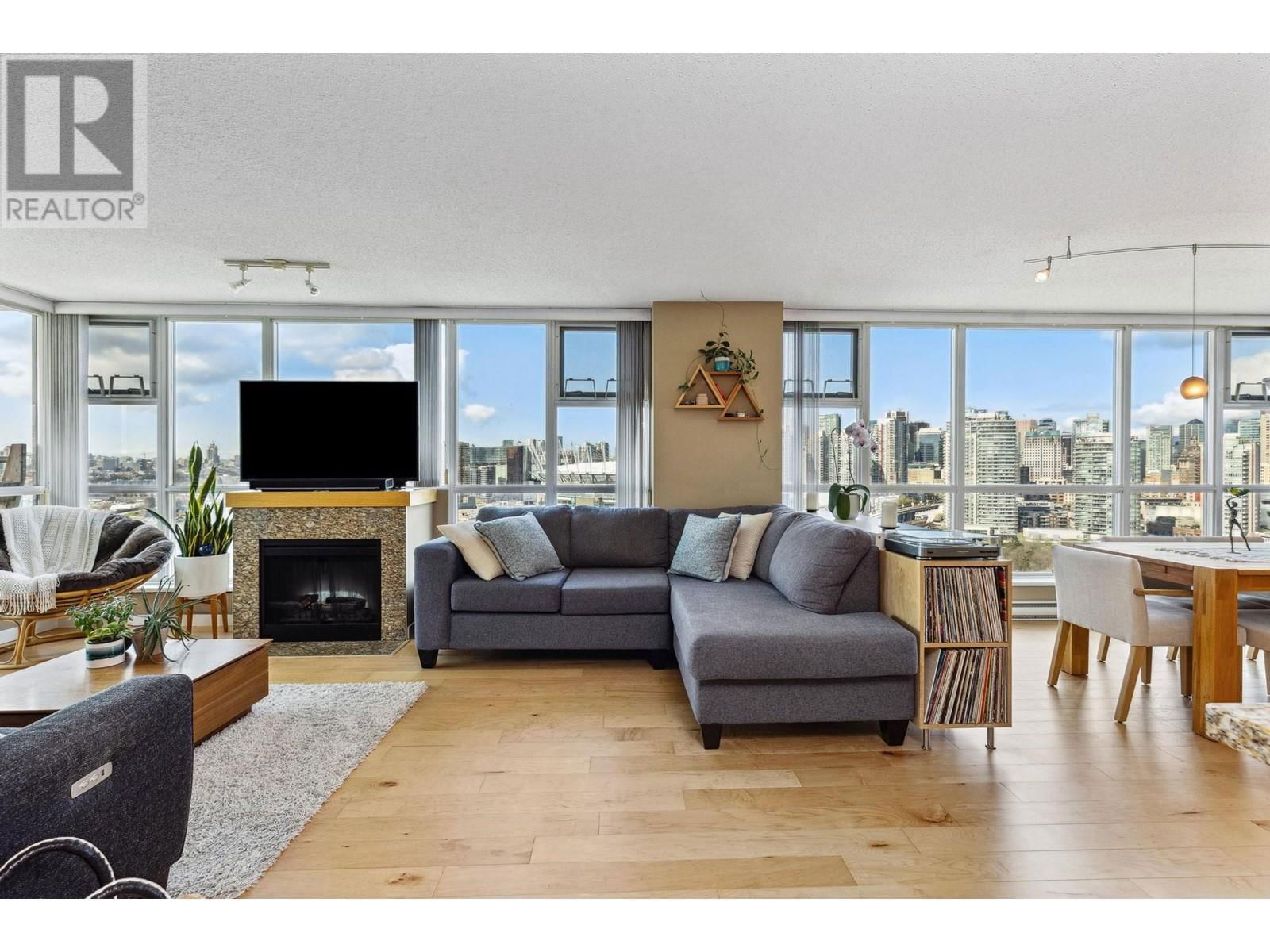 2102 - 125 MILROSS AVENUE Image 1