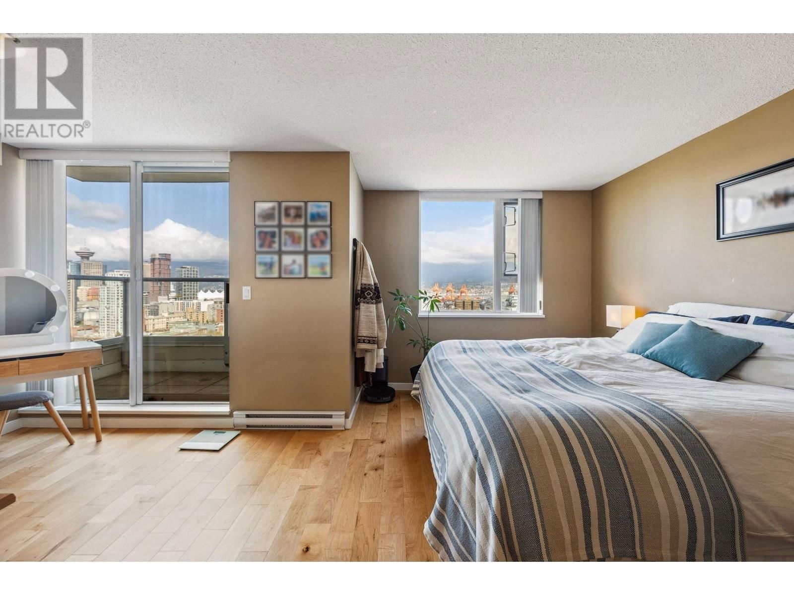2102 - 125 MILROSS AVENUE Image 13