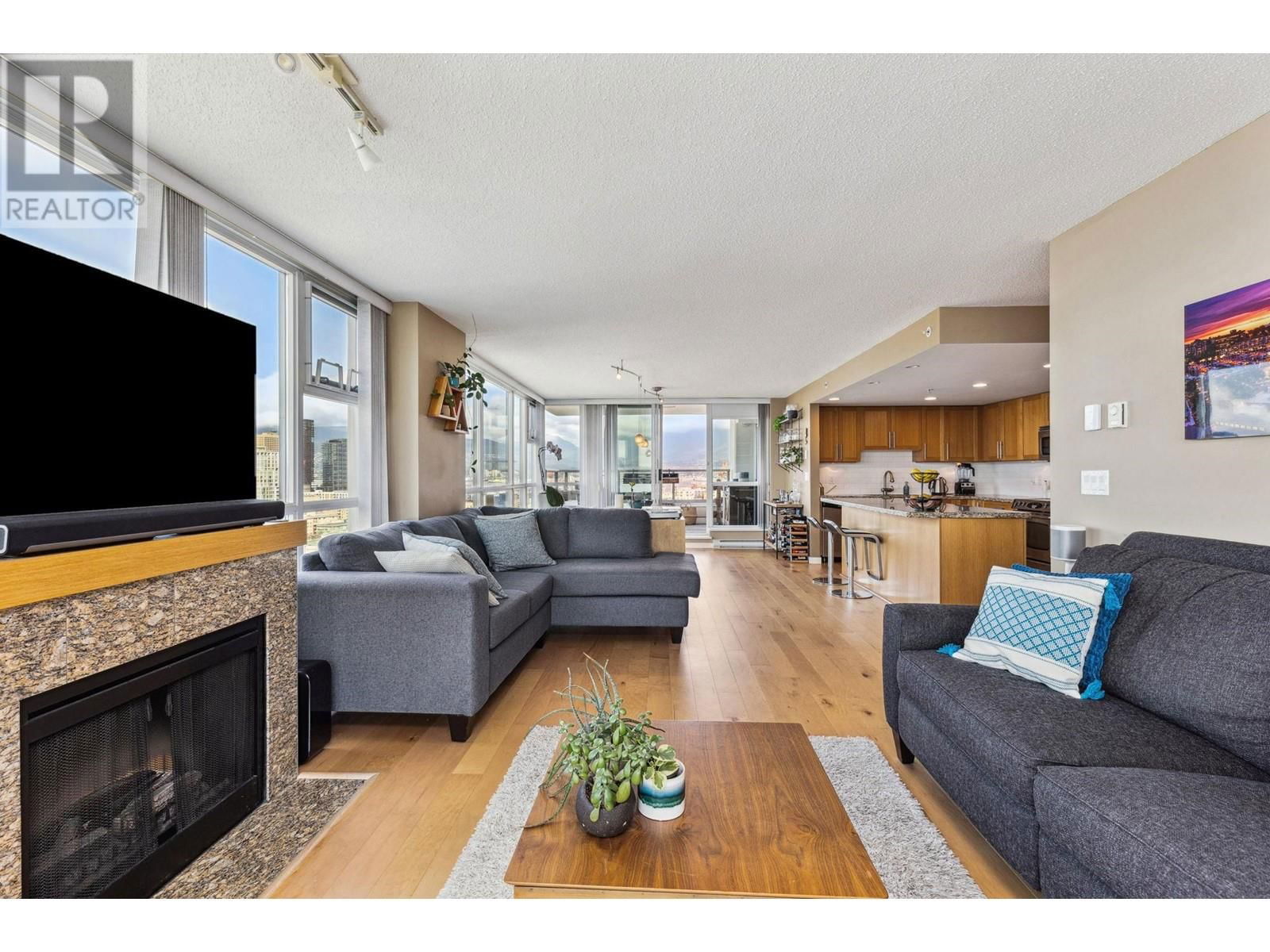 2102 - 125 MILROSS AVENUE Image 2