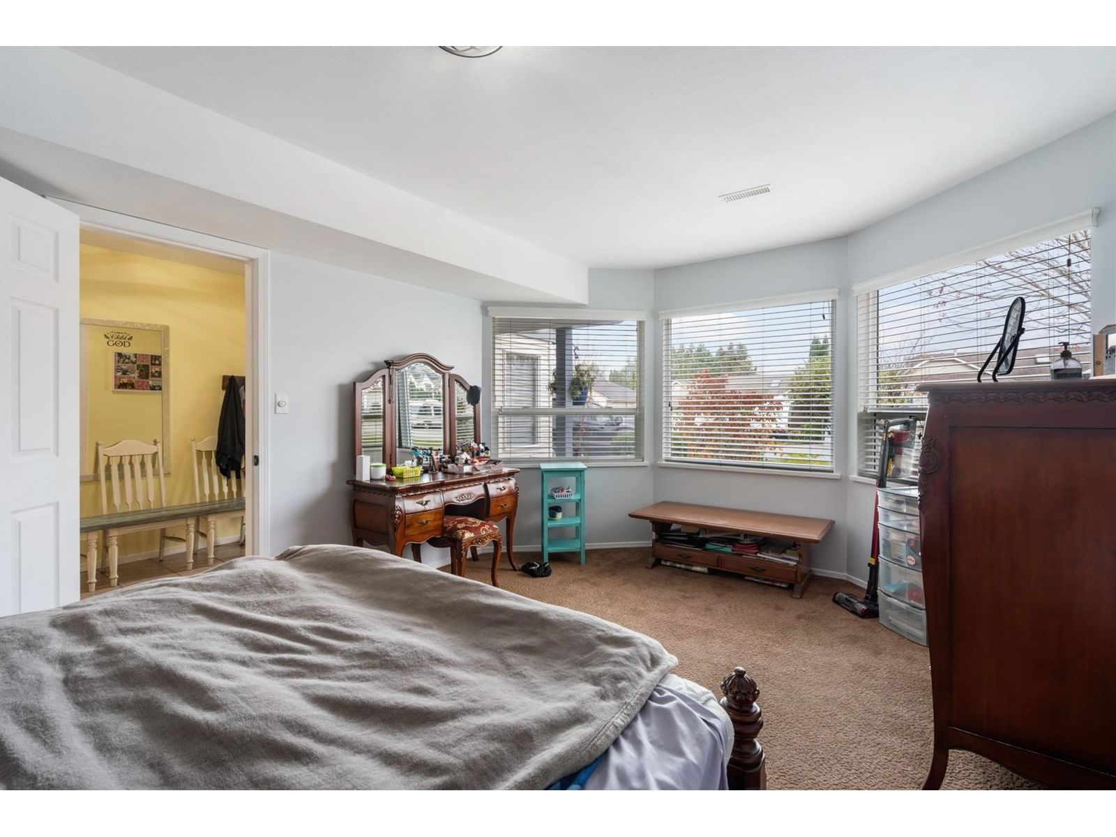 46438 FERGUSON PLACE Image 35