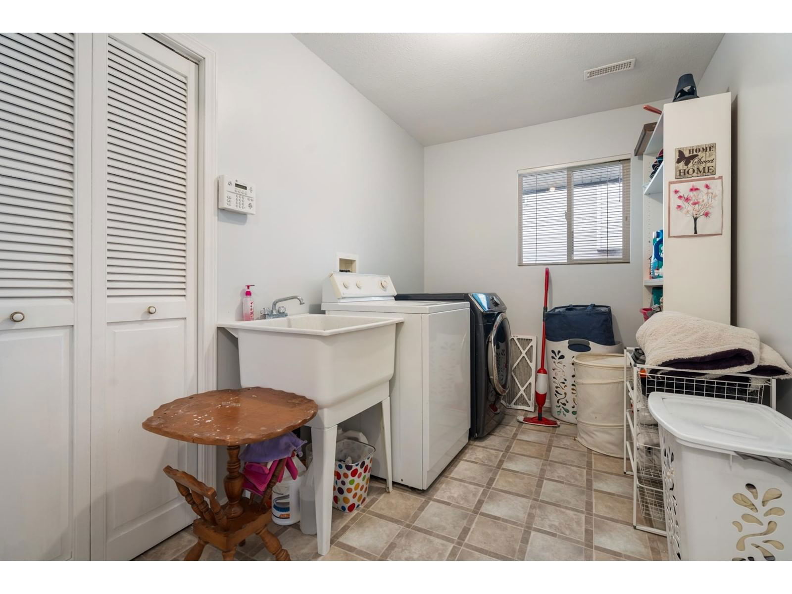 46438 FERGUSON PLACE Image 36