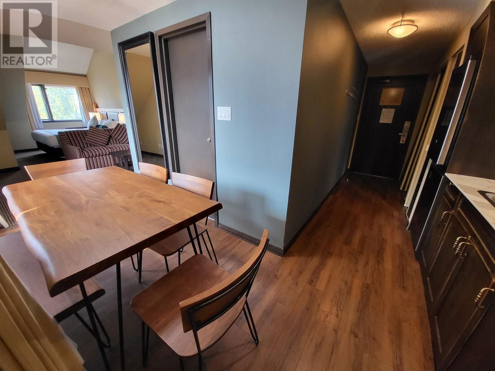 220 - 4220 GATEWAY DRIVE Image 37