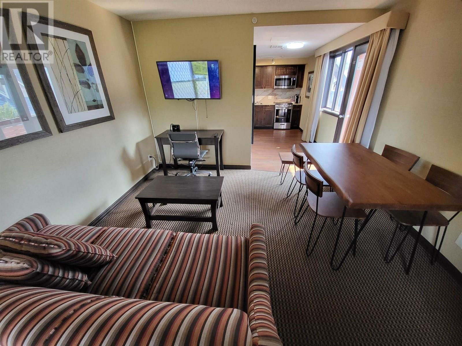 220 - 4220 GATEWAY DRIVE Image 38