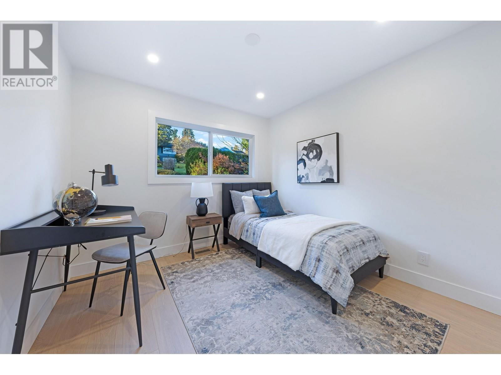 1225 CLOVERLEY STREET Image 13