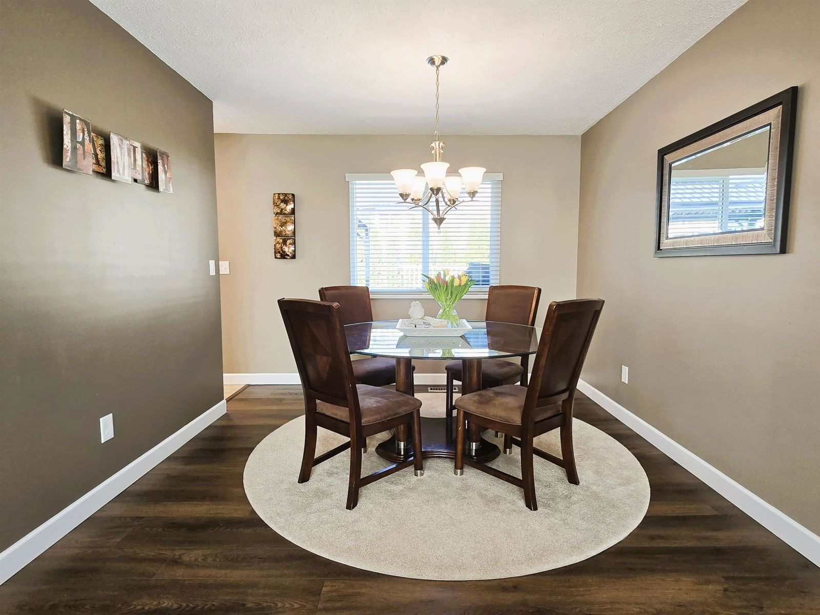 5887 184B STREET Image 20