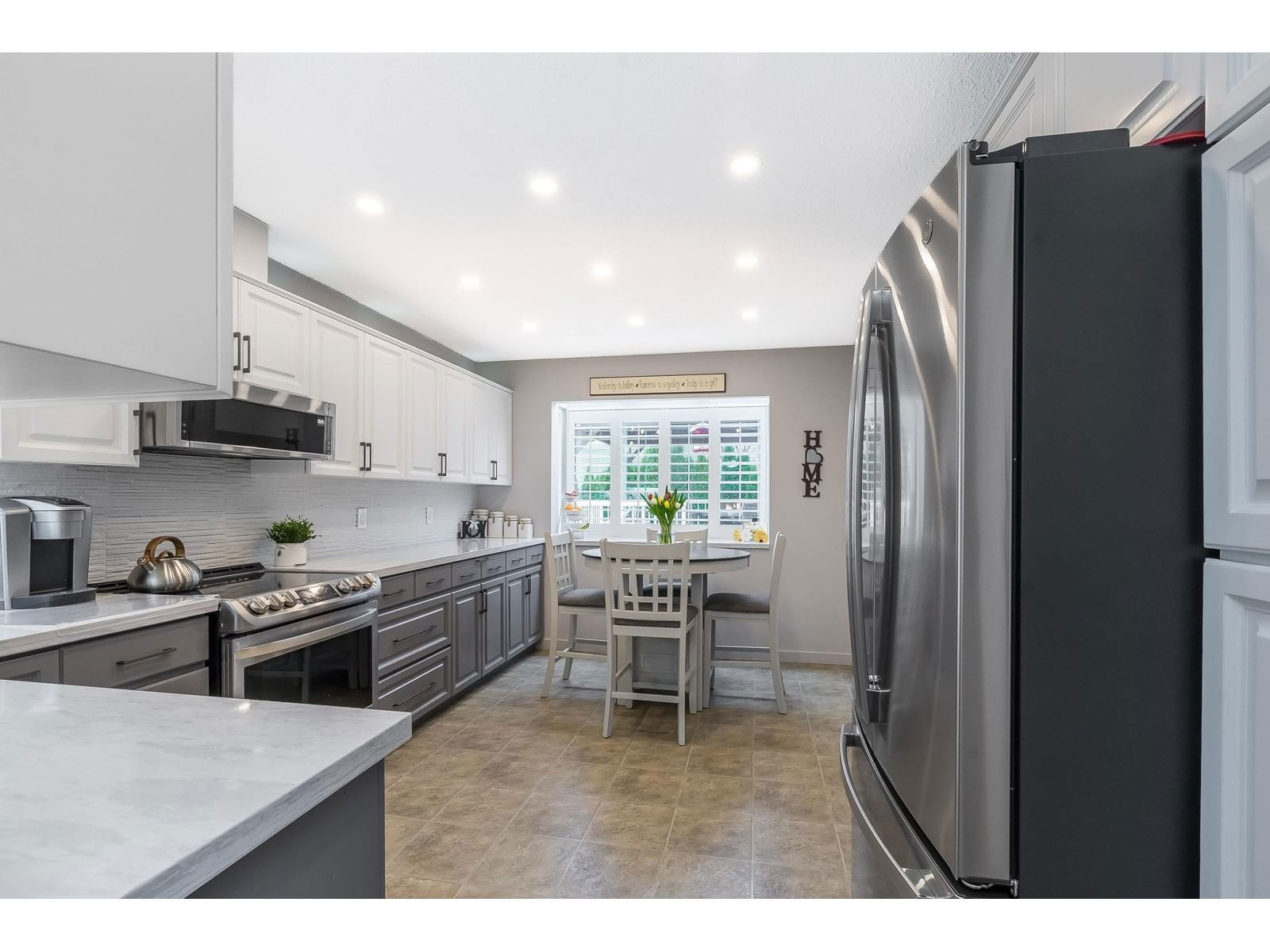 5887 184B STREET Image 3