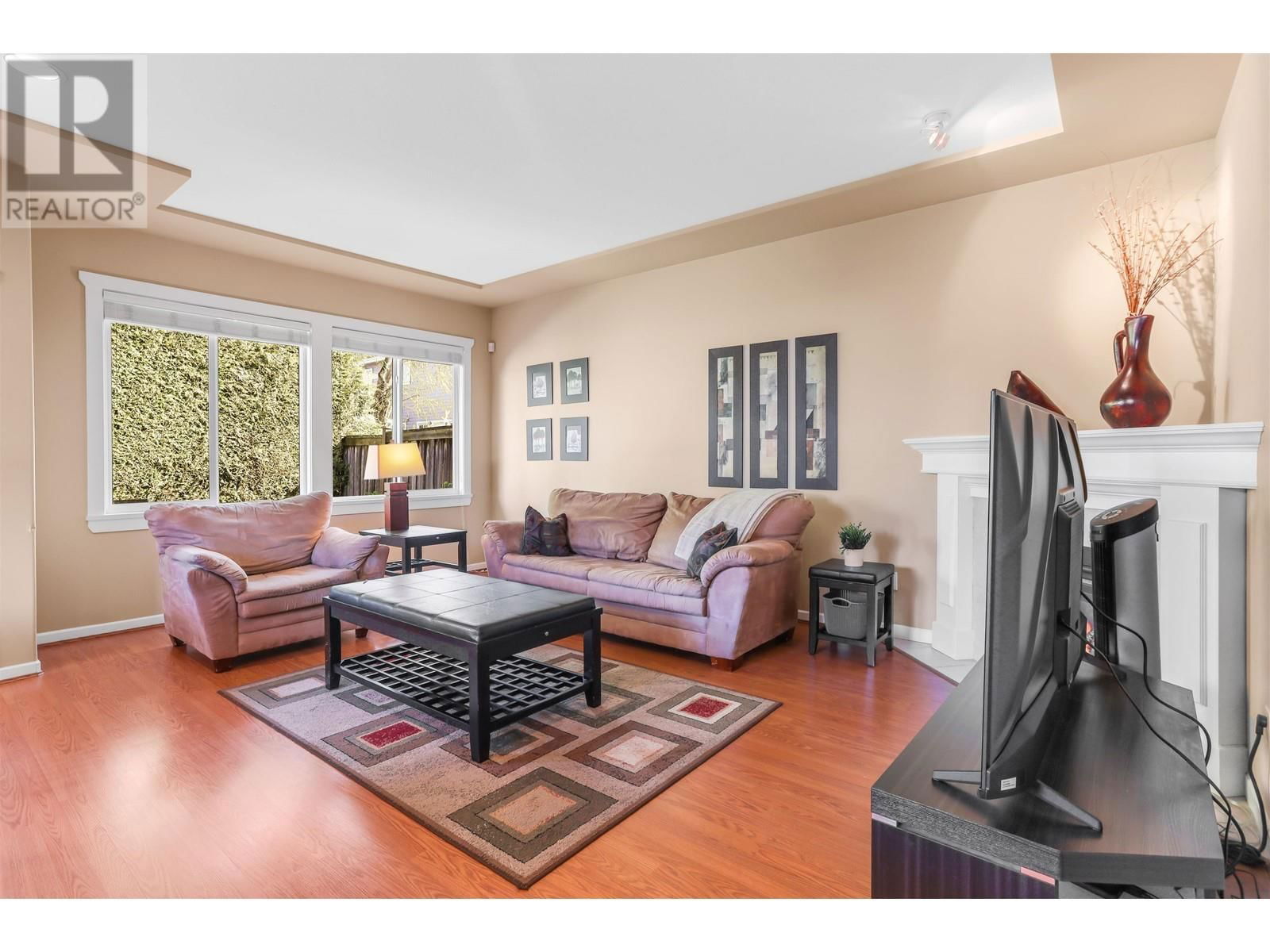 4737 DUNFELL ROAD Image 13