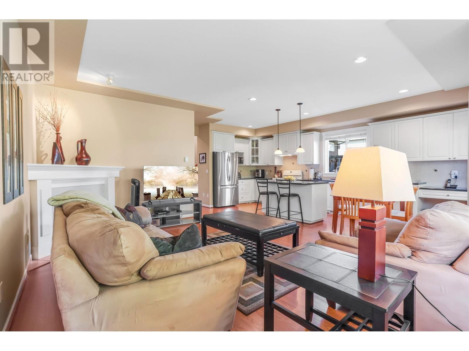 4737 DUNFELL ROAD Image 15