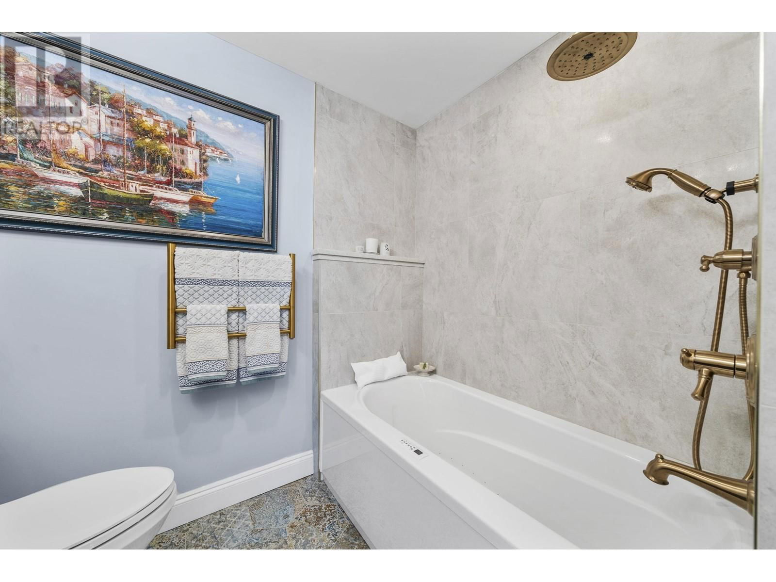 112 - 3600 WINDCREST DRIVE Image 32